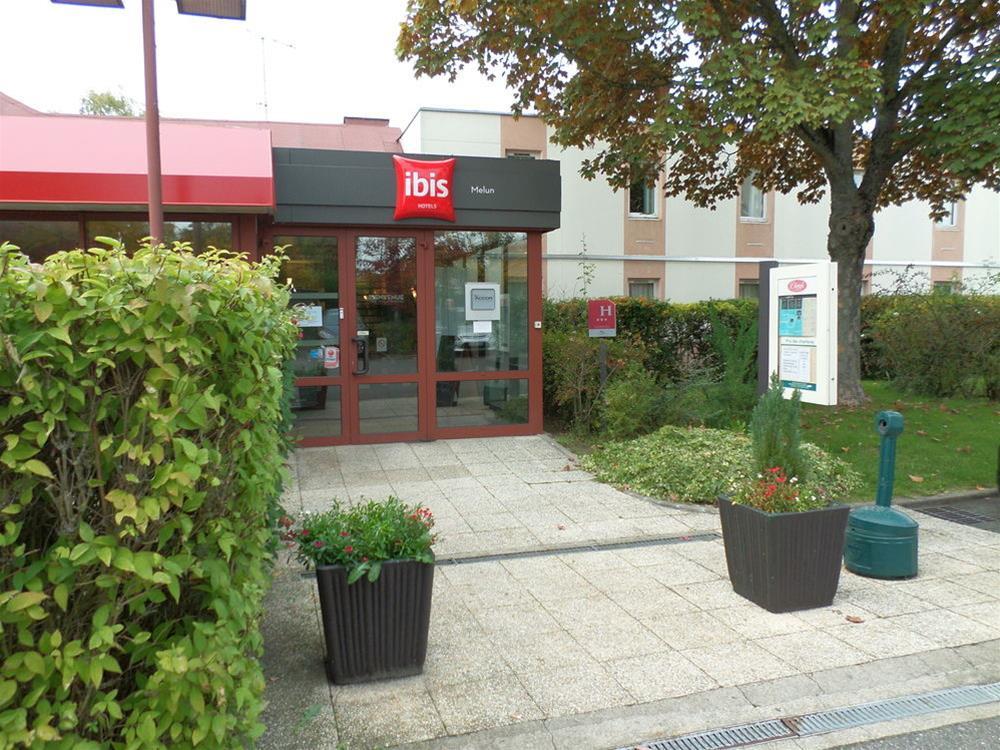 Ibis Melun Hotel Exterior photo